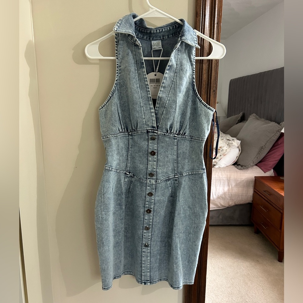 Selfie Leslie denim dress